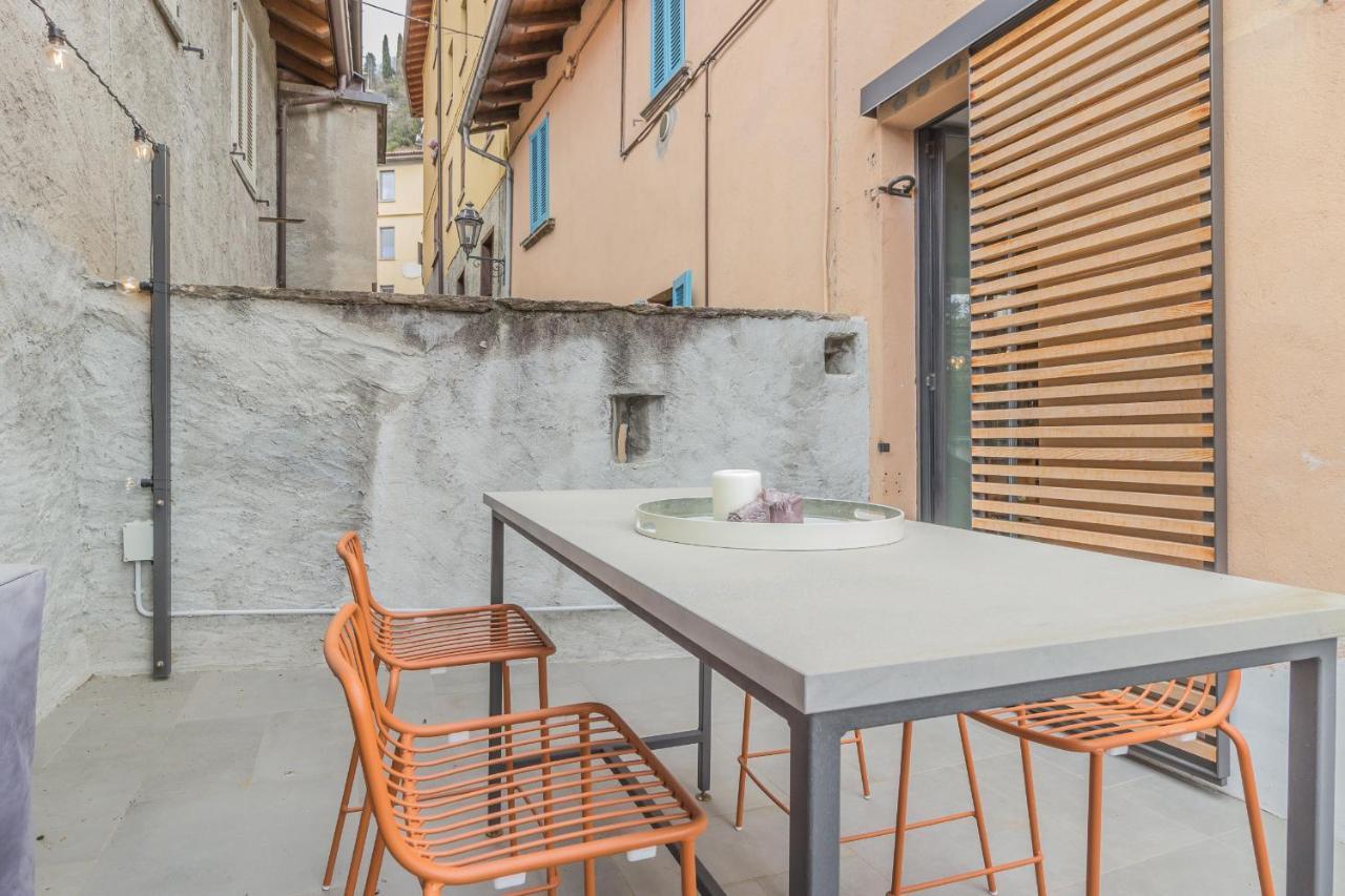 Casa Stella Apartment วาเรนนา ภายนอก รูปภาพ