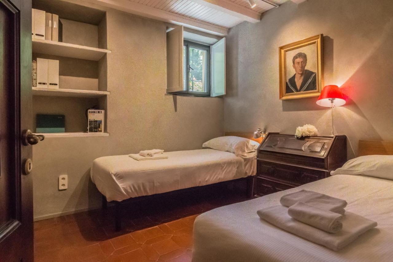 Casa Stella Apartment วาเรนนา ภายนอก รูปภาพ